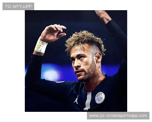 内马尔训练场边开香槟，那普通教练眼神亮了又暗了