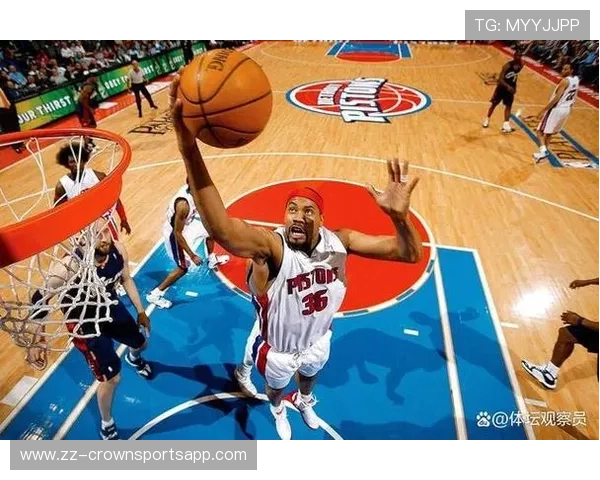 拉希德·华莱士利用挡拆制造空位提升三分命中率明显优于同位置对手